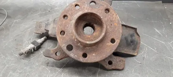 Opel Astra H Front wheel hub spindle knuckle 1617429