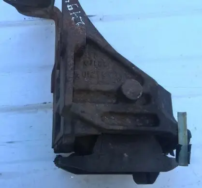 Ford Transit Engine mount bracket 1c157m124am 1c15-7m124-aM