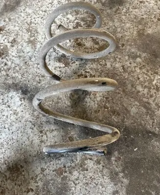 Mitsubishi Outlander Front coil spring 