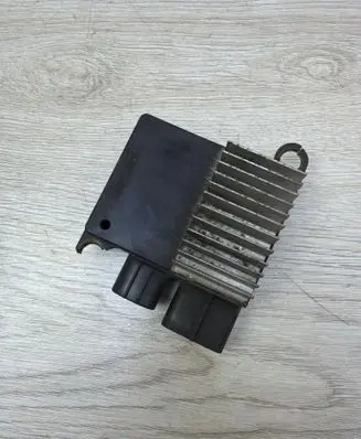Mazda 5 Coolant fan relay 4993003330