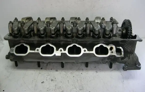Mercedes-Benz S W220 Engine head R1130161601
