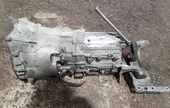 BMW 5 E60 E61 Manual 6 speed gearbox 1069401016 1069401018