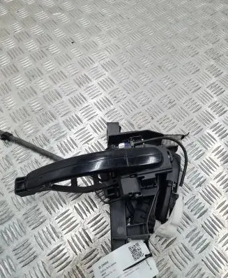Ford Focus Rear door lock