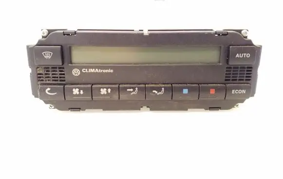 Volkswagen Golf IV Climate control unit 5HB00761710 3B1907044B