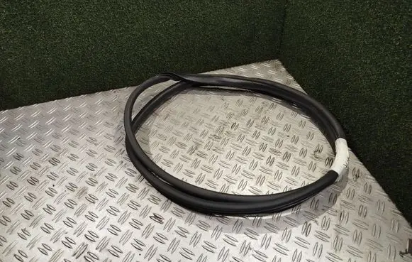 KIA Ceed Rear door rubber seal (on body) 