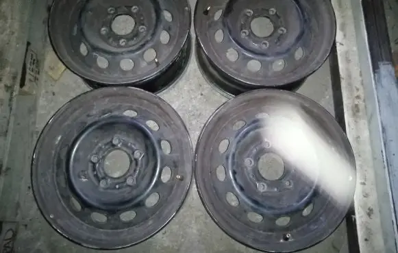 BMW 3 E46 R15 steel rim 1093823