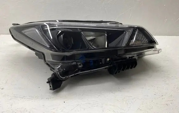 Nissan Leaf II (ZE1) Headlight/headlamp 260105SJ0A