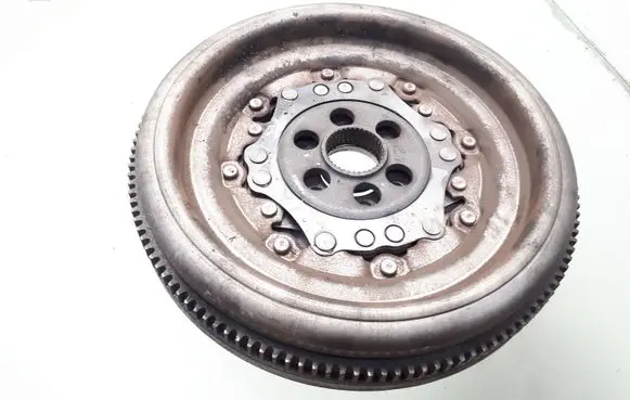 Volkswagen Touran I Flywheel