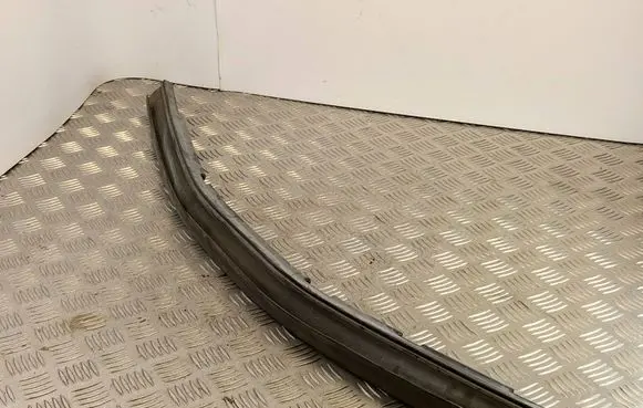 BMW 1 F20 F21 Engine compartment rubber 7239146