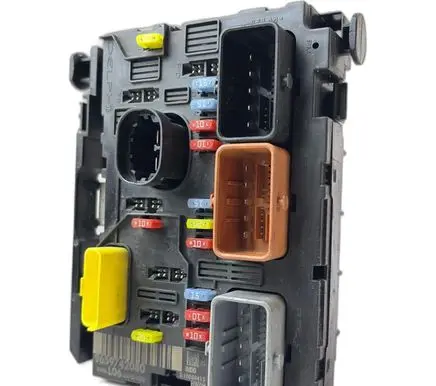 Peugeot 307 Fuse box set 9659742080 L06