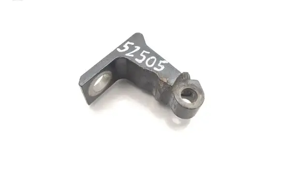 Skoda Superb B8 (3V) Front door upper hinge 8X0831403E A046573