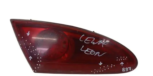 Seat Leon (1P) Rear/tail lights 982063-00