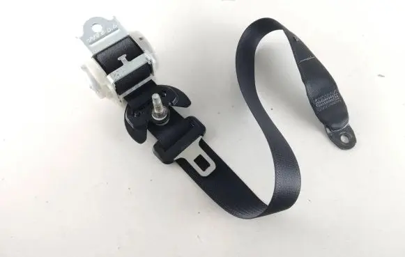 Dodge Challenger Rear seatbelt 7276332737A