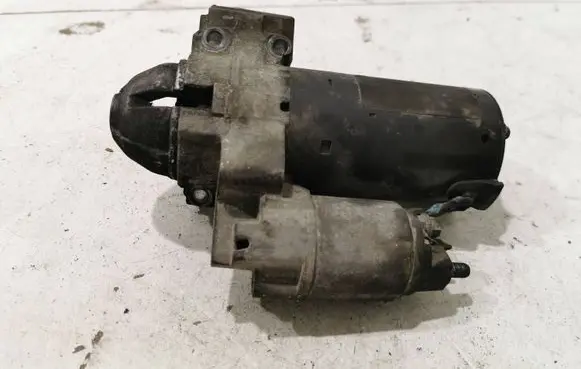 BMW 5 F10 F11 Starter motor 8506657 0001148010