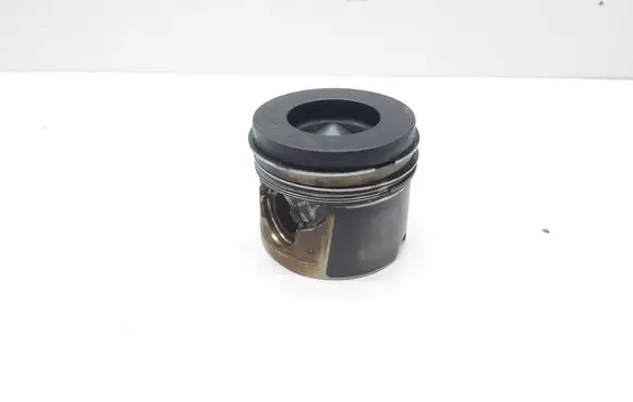 BMW 5 F10 F11 Piston 0843C