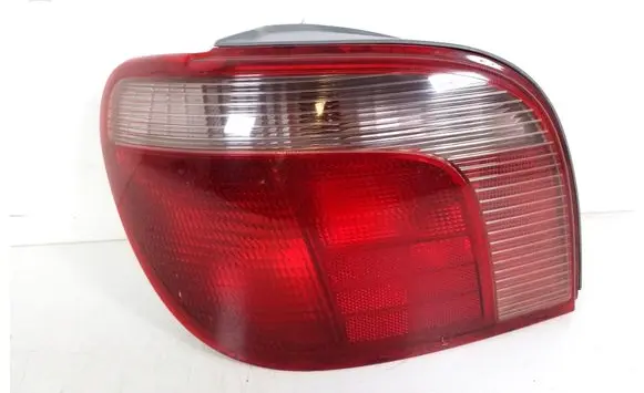 Toyota Yaris Rear/tail lights