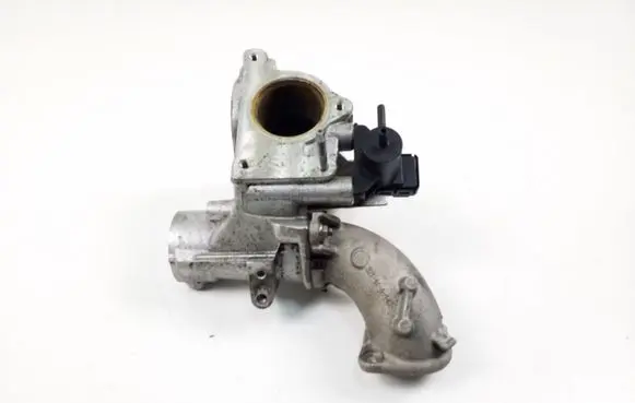 Nissan Qashqai EGR valve 3523027