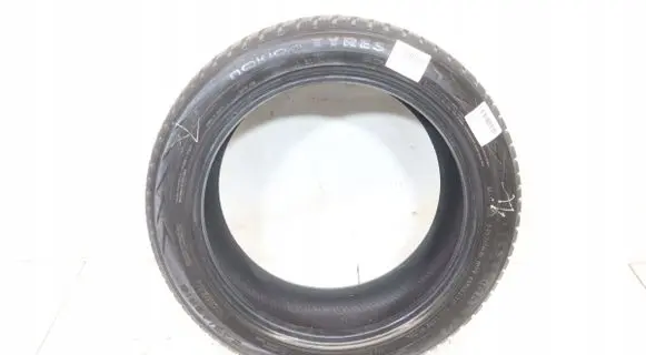 Opel Insignia A R18 summer tire 