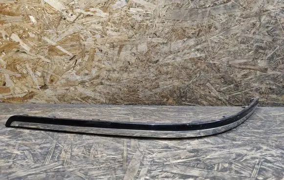 Hyundai Sonata Rear bumper trim bar molding 866863K710