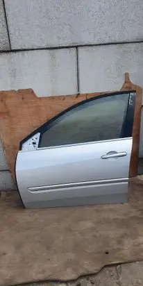 Renault Laguna III Front door 