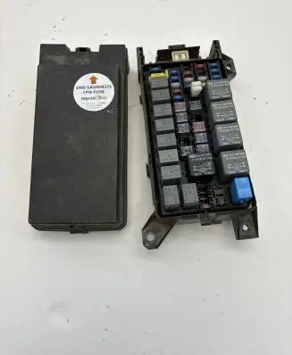 KIA Sorento Fuse module 911603E000