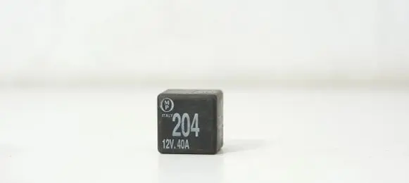 Audi A4 S4 B5 8D Other relay 431951253H