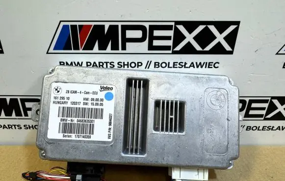 BMW X3 F25 Camera control unit module 6836353