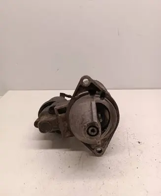 Opel Zafira A Starter motor 1005821974