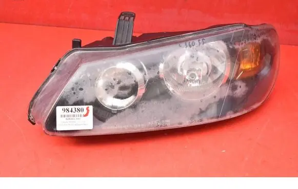 Nissan Almera Tino Headlight/headlamp 0000