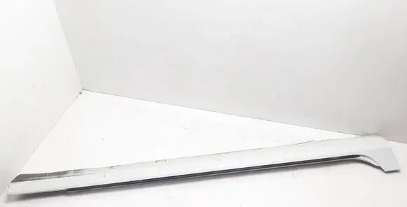 Volvo S90, V90 Sill 31386126