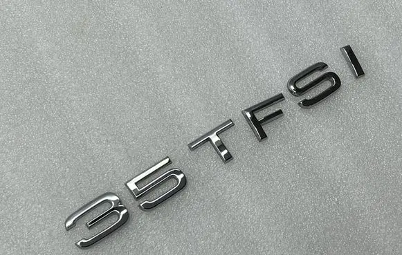 Audi Q2 - Manufacturers badge/model letters 