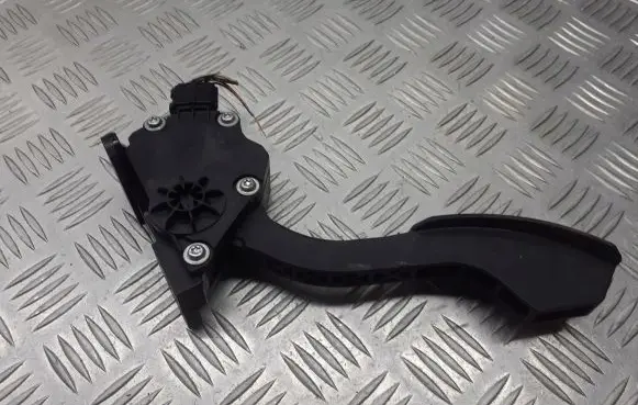 Toyota Corolla E140 E150 Accelerator pedal position sensor 78110-12010