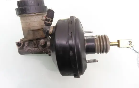 Suzuki Swift I Brake booster 
