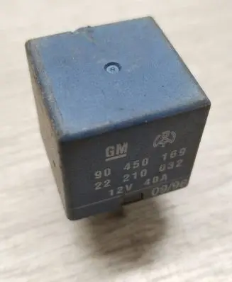 Opel Zafira A Other relay 90450169