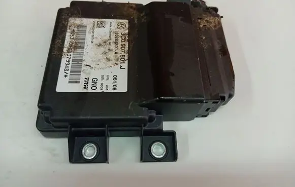 Volkswagen PASSAT B6 Brake system control unit/module 3C0907801J