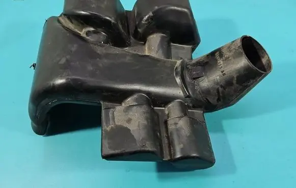 Dodge Journey Intake resonator 04891899AB IMPRK1526292