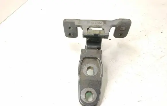 Mercedes-Benz ML W166 Tailgate/trunk/boot hinge A1667400137 1667400137