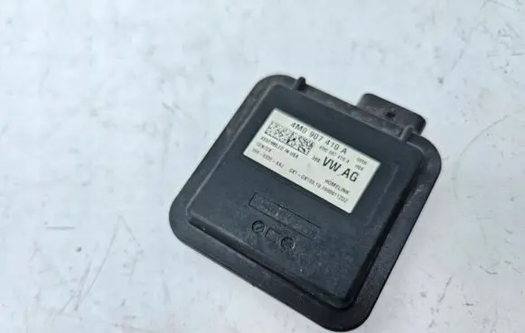 Audi A4 S4 B9 8W Homelink control unit 4M0907410A