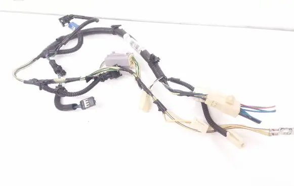 Toyota Avensis T250 Tailgate/trunk wiring harness 8218505081