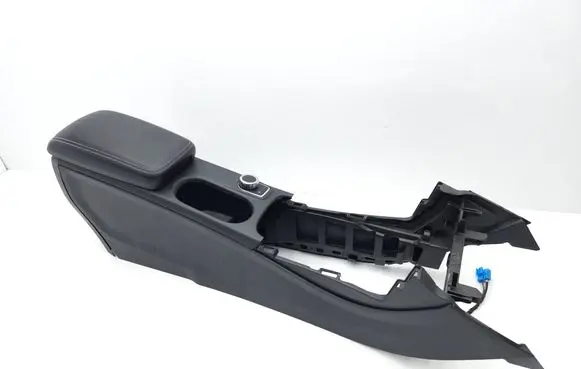 Mercedes-Benz CLA C117 X117 W117 Armrest E0517610001