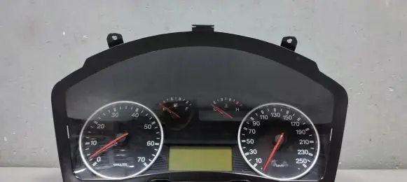 Fiat Croma Speedometer (instrument cluster) 51735924