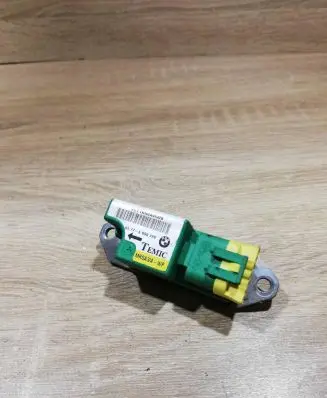BMW 5 E39 Airbag deployment crash/impact sensor 6900728