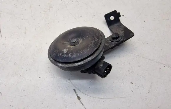 Hyundai Tucson TL Horn signal E9001163