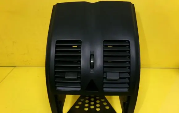 Volkswagen Polo III 6N 6N2 6NF Dash center air vent grill 6N0858069C