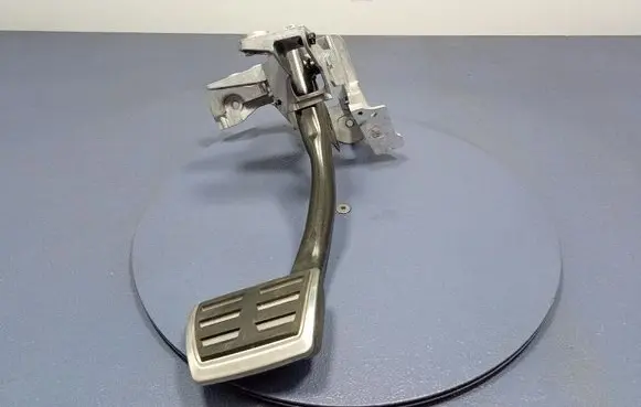 Audi Q7 4L Accelerator throttle pedal 4M1723140A