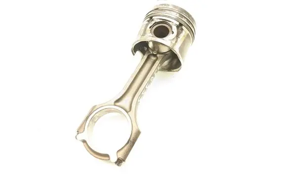 Chrysler PT Cruiser Piston with connecting rod 
