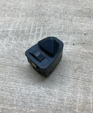 BMW 3 E46 Wing mirror switch 83736919