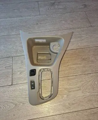 Renault Zoe Gear shifter surround trim plastic 969126994R