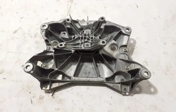 Audi A7 S7 4K8 Gearbox mounting bracket 8W0399118Q