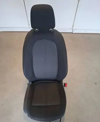 BMW 1 F40 Front passenger seat 